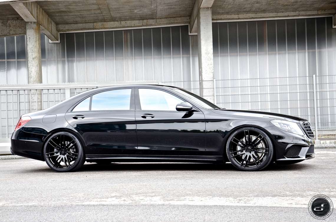 S63 AMG all black DSC_1373.jpg