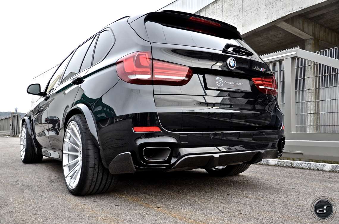 X5 M50d F15 Black Carbon DSC_0767.jpg