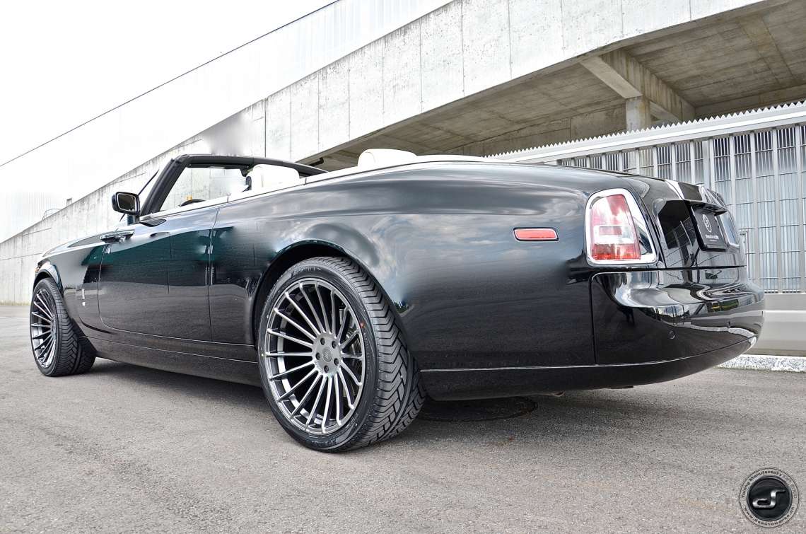 Phantom 6.7 V12 Drophead Cabriolet DSC_9187.jpg