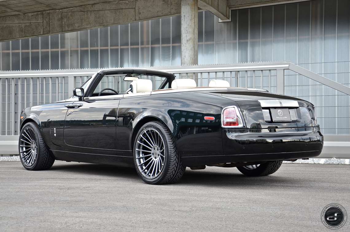 Phantom 6.7 V12 Drophead Cabriolet DSC_9192.jpg