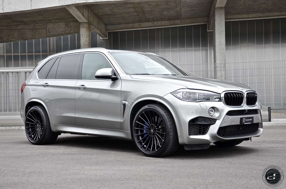 X5M F85 on 22" DSC_8613.jpg