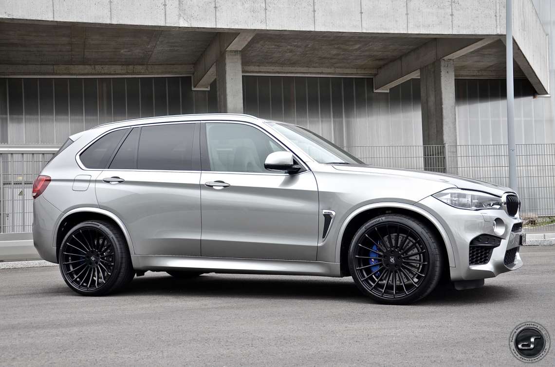 X5M F85 on 22" DSC_8614.jpg