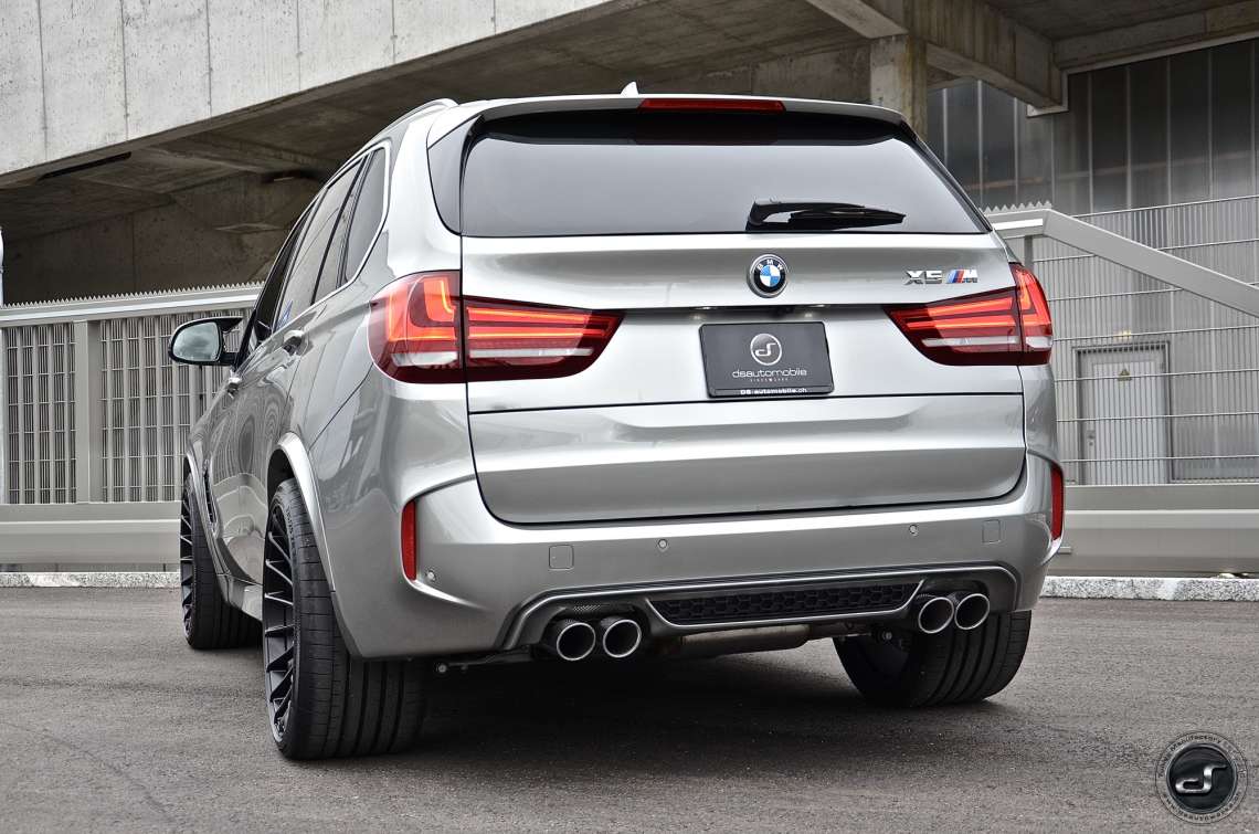 X5M F85 on 22" DSC_8630.jpg