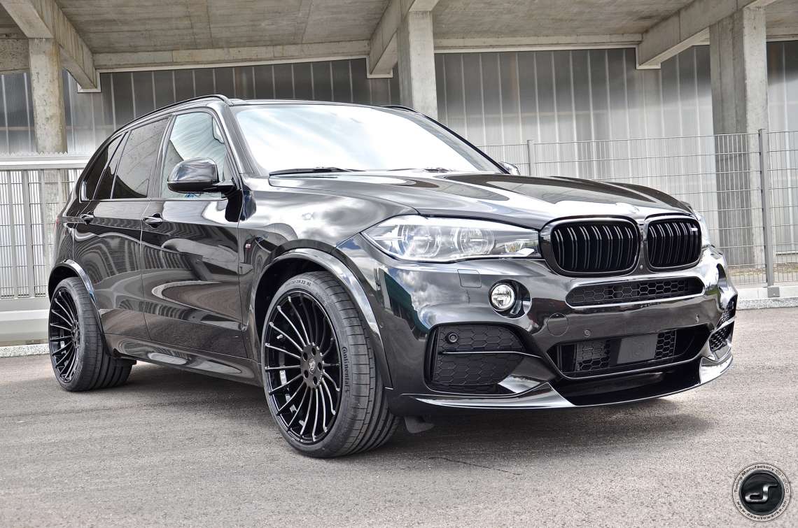 X5 M50d F15 Black Series on 22" DSC_8834.jpg