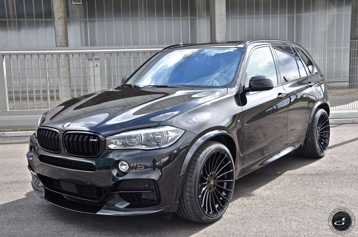 X5 M50d F15 Black Series on 22" DSC_8841.jpg