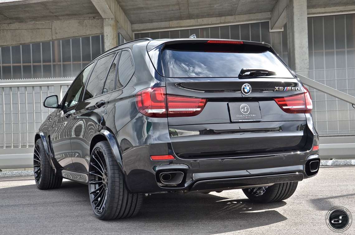 X5 M50d F15 Black Series on 22" DSC_8852.jpg
