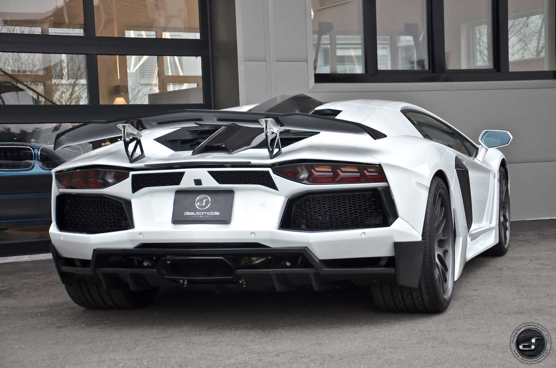AVENTADOR DSC_6758.jpg
