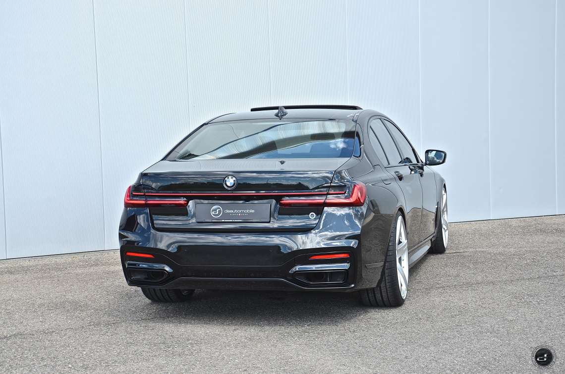 BMW 7 series G11 Facelift on Paragon 22" DSC_3997.jpg