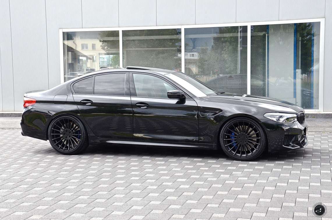 BMW M5 F90 Competition 800HP black on black DSC_3831.jpg