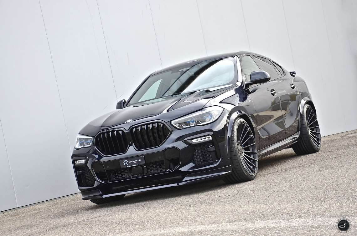 X6 G06 Carbon black on 23" DSC_4218.jpg