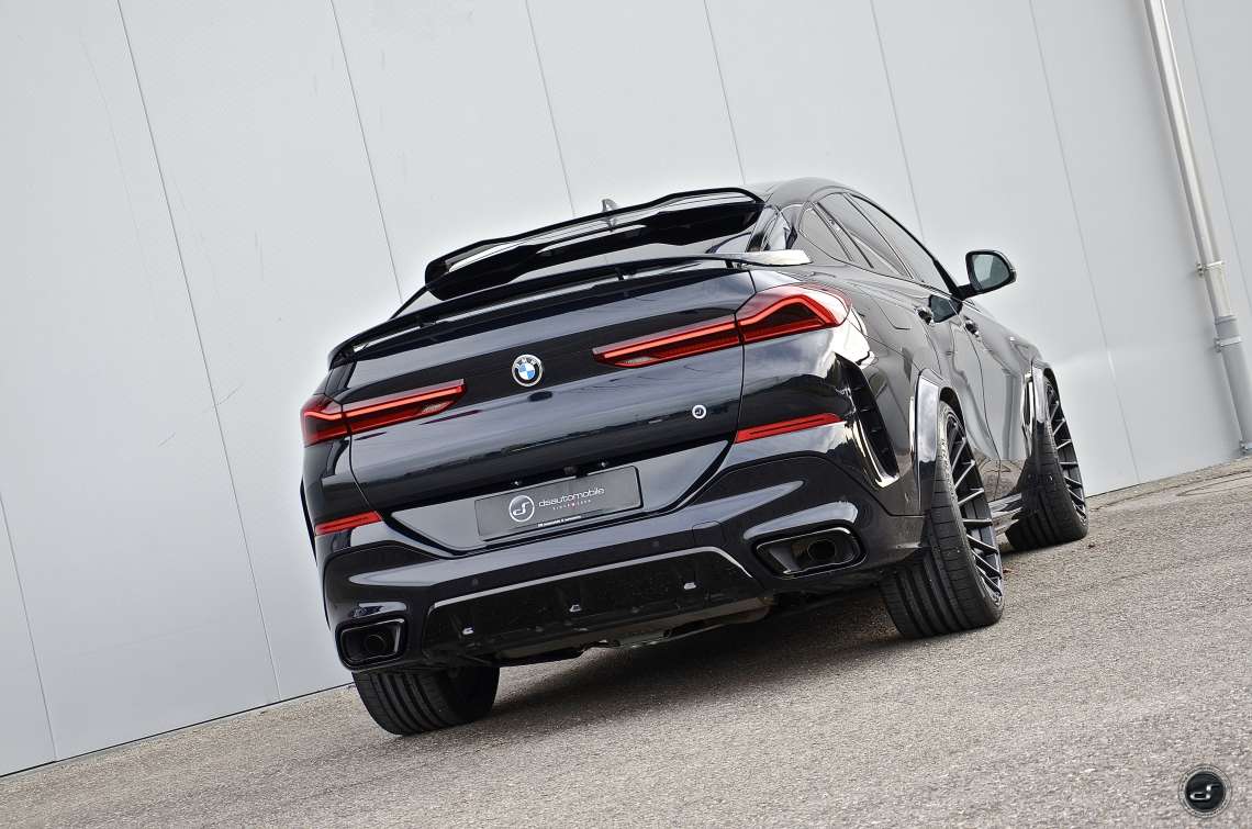 X6 G06 Carbon black on 23" DSC_4248.jpg