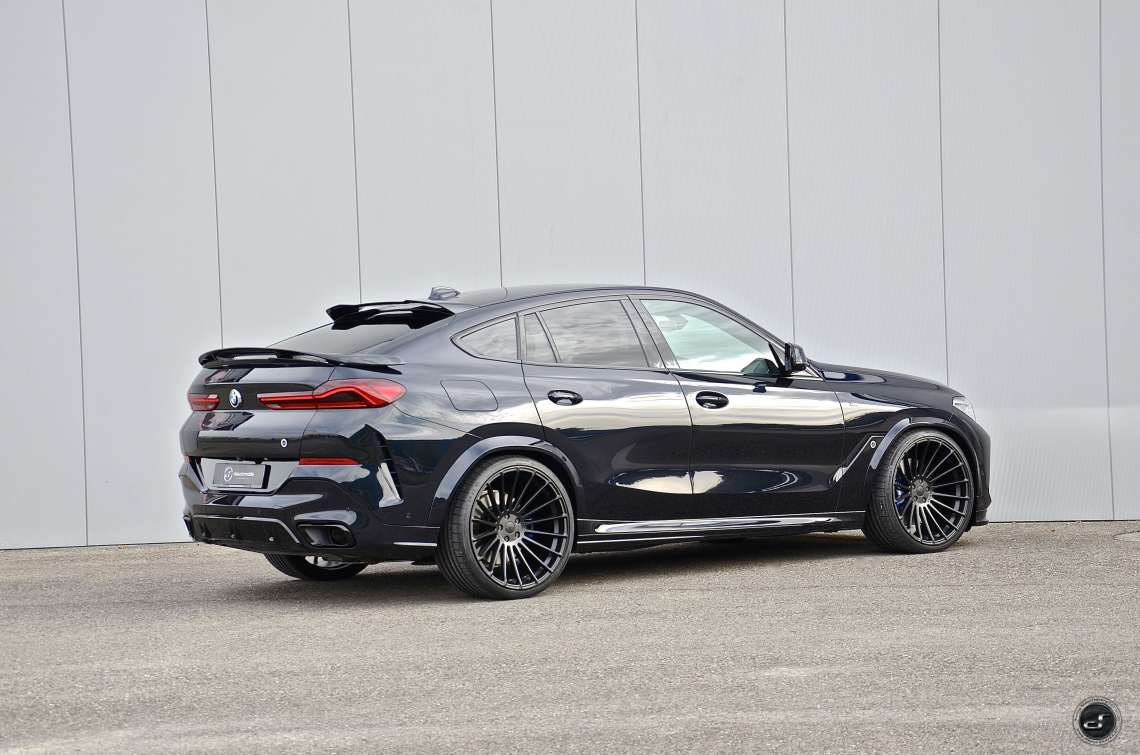 X6 G06 Carbon black on 23" DSC_4252.jpg