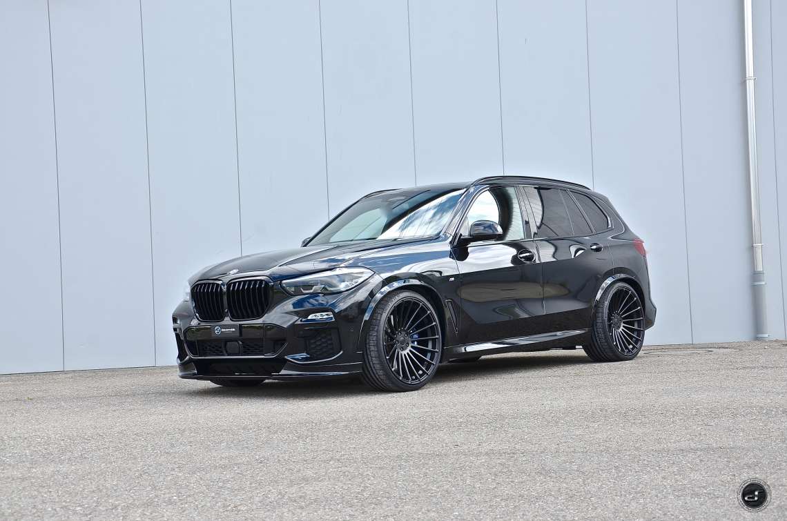 X5 G05 Black on Black  DSC_4516.jpg