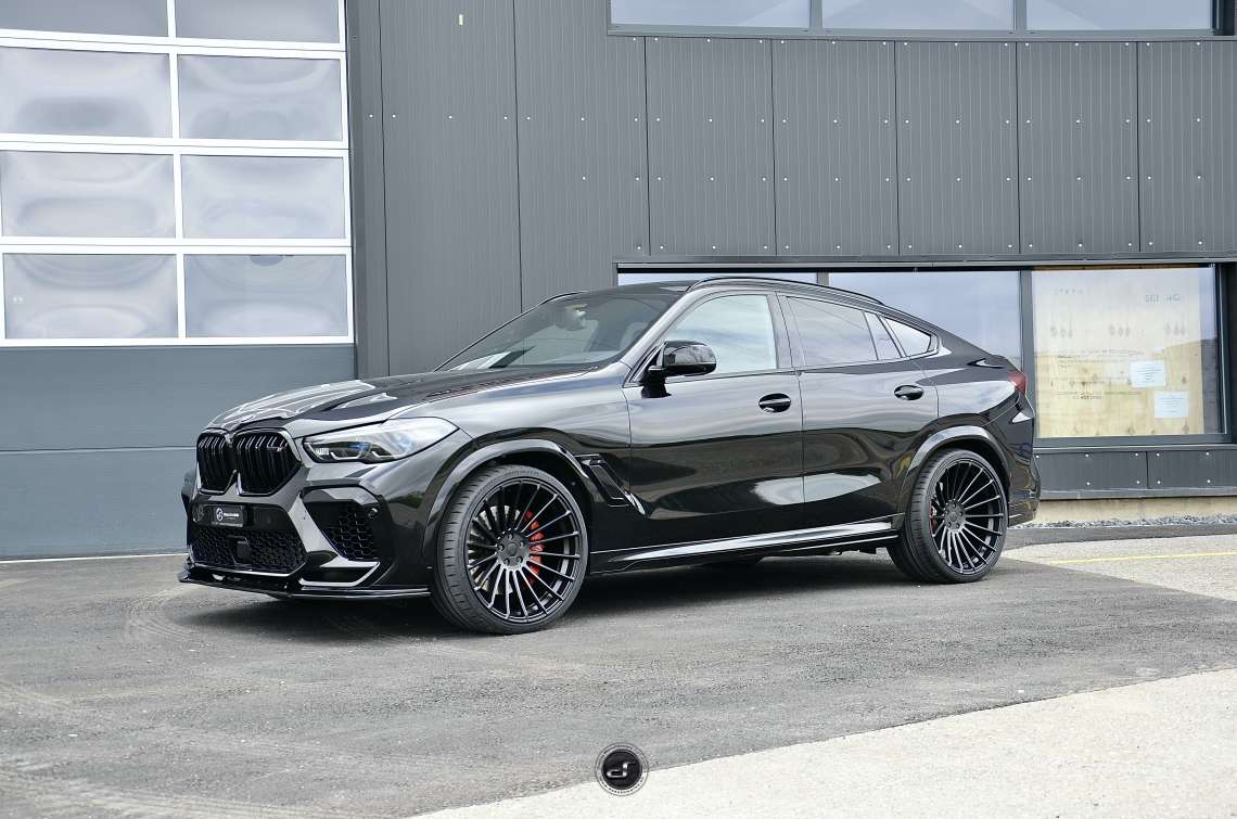X6M F96  0001.JPG