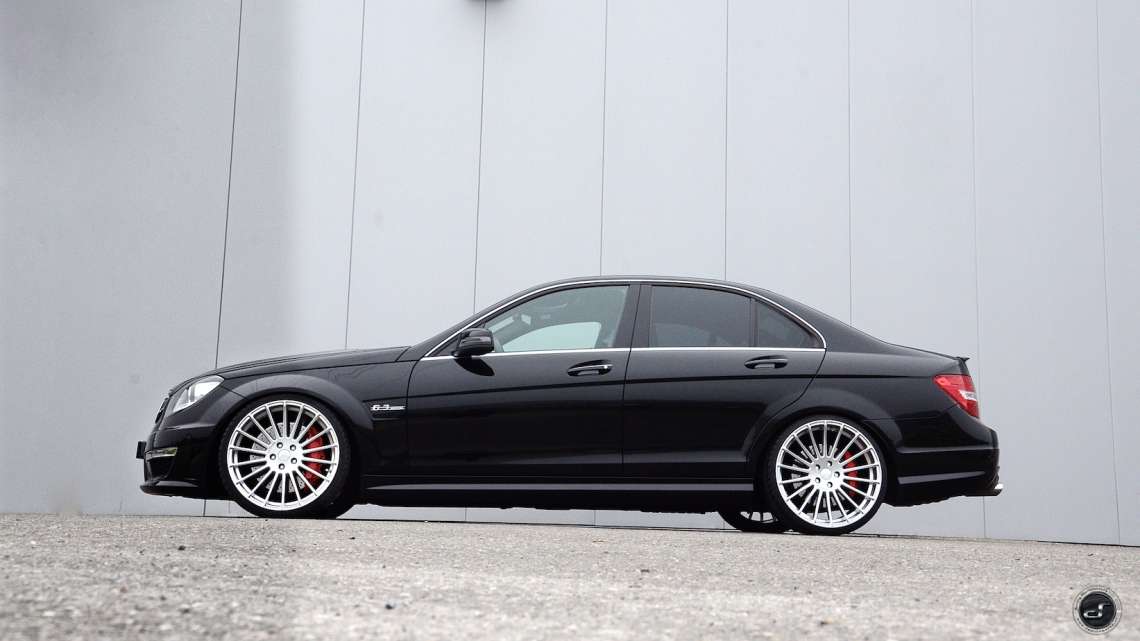 C63 AMG W204 DSC_3493.jpeg