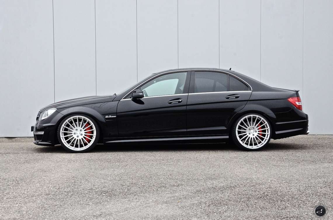 C63 AMG W204 DSC_3496.jpeg