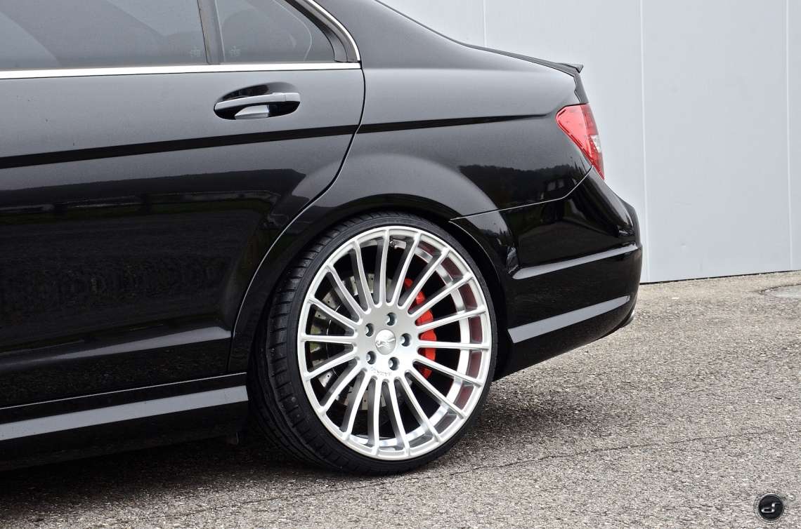 C63 AMG W204 DSC_3498.jpeg