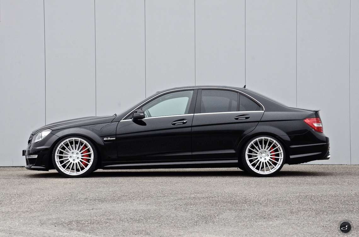 C63 AMG W204 DSC_3502.jpeg