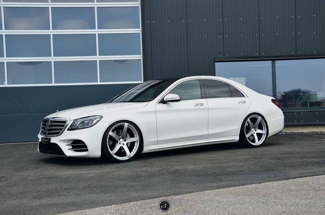 BIG BODY BENZO 0005.jpeg