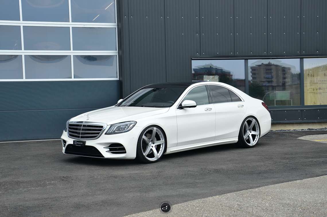 BIG BODY BENZO 0012.jpeg
