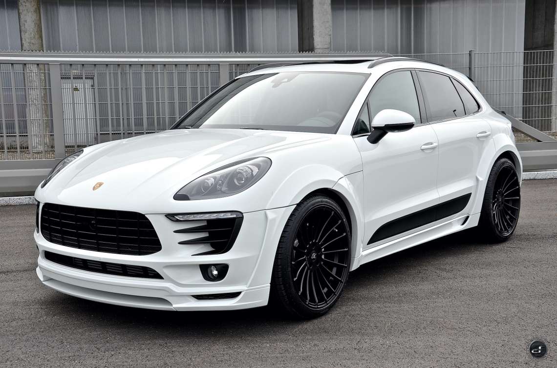 MACAN DIESEL S WIDEBODY DSC_8102.jpeg