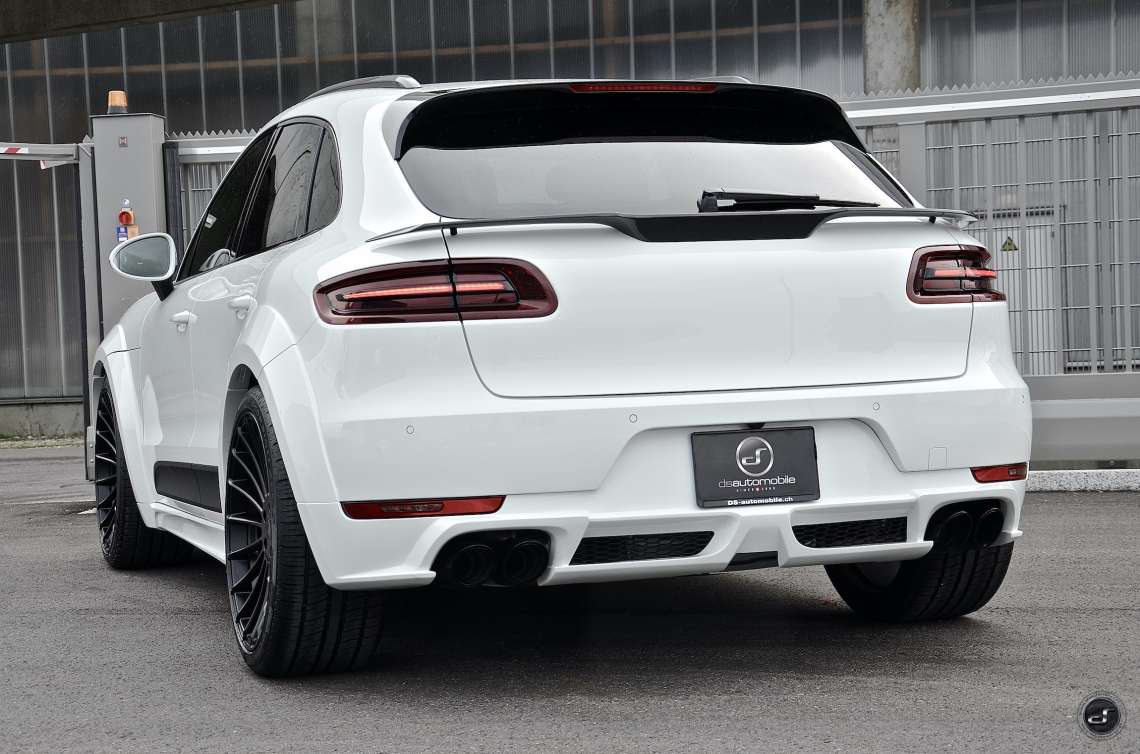 MACAN DIESEL S WIDEBODY DSC_8105.jpeg