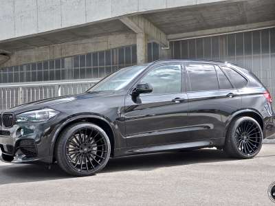 X5 M50d F15 Black Series on 22"