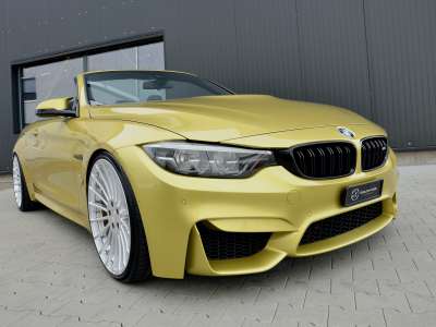 M4 F83 convertible in Austin Yellow